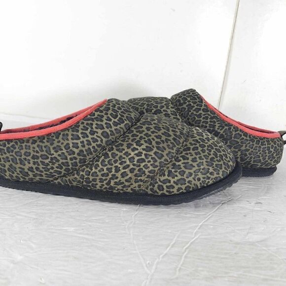 Sorel Women’s Go Bodega Run US8 Animal Print Lined Indoor/Outdoor Slippers - Picture 9 of 13